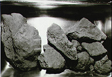 アポロ11号で採取された「月の石」